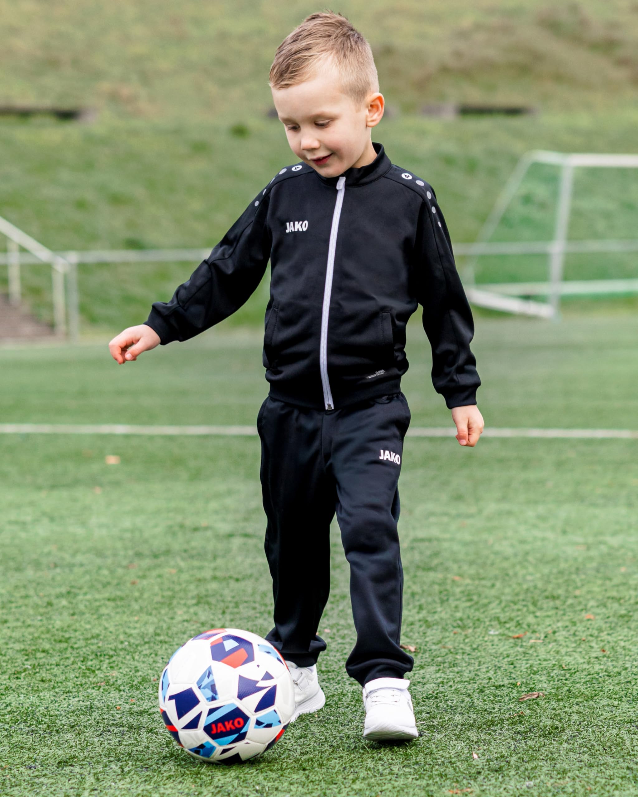 jako-one-bambini-polyesterjacke-kinder-jako-blau-strapazierf-hig image 2