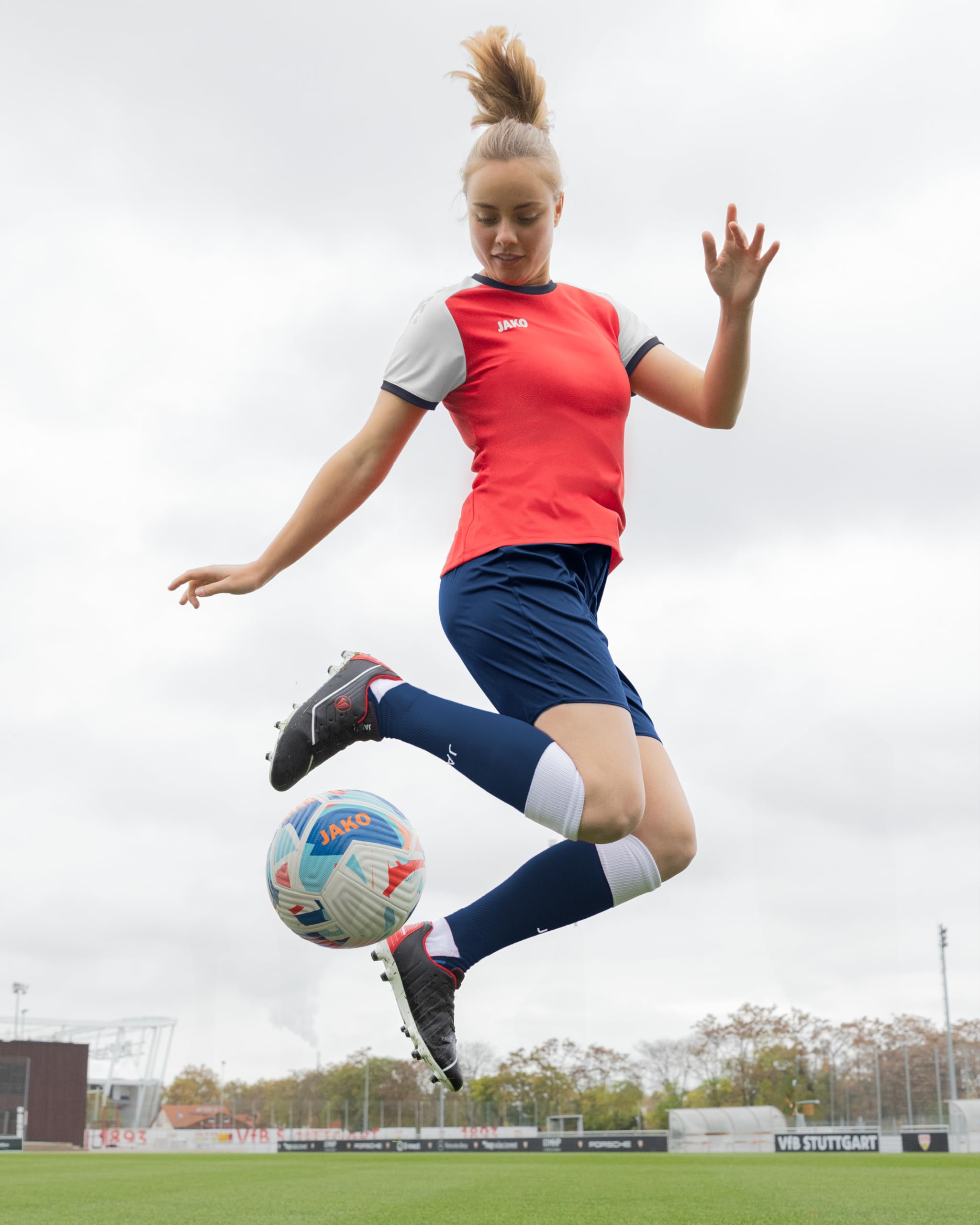 jako-dynamic-damen-trikot-s-wei-schwarz-kurzarm image 2